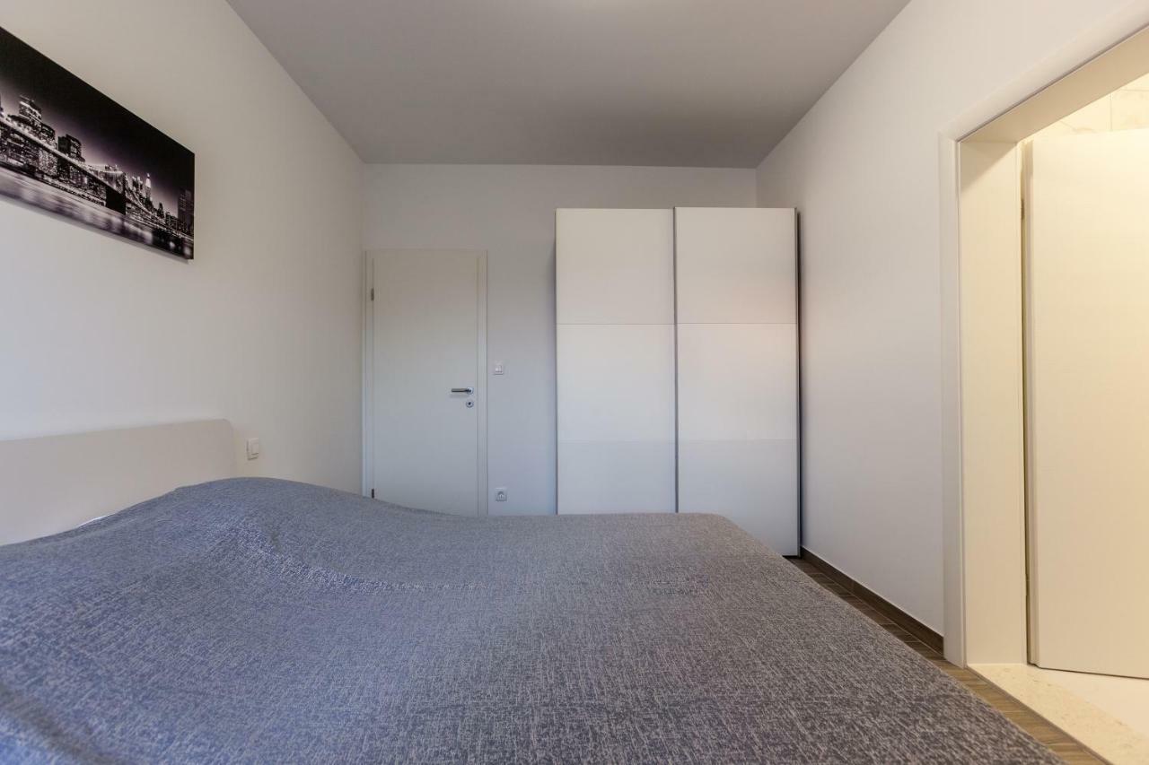 Luxury Villa Aria, Apartment Trogir Eksteriør bilde